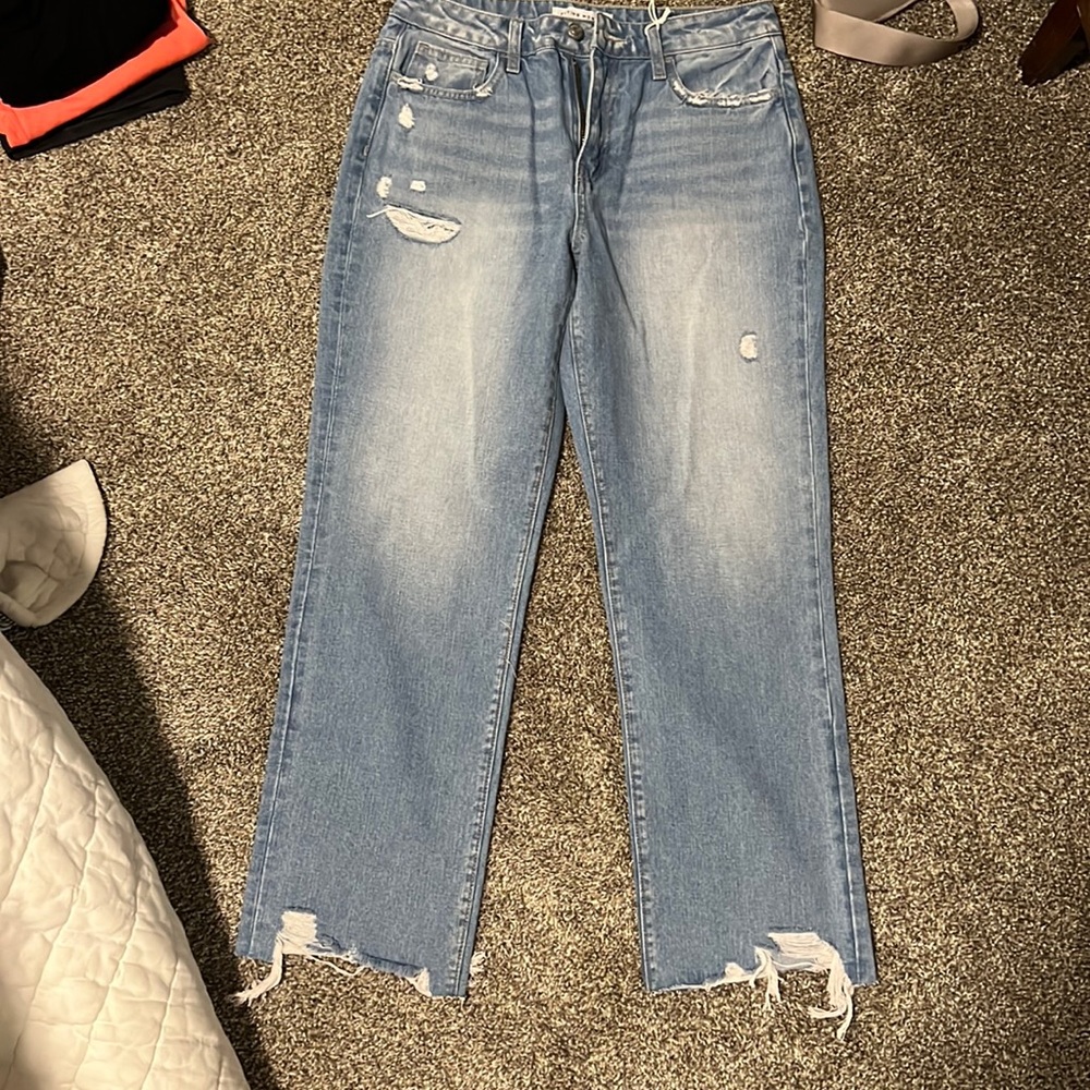 Jeans. Never worn